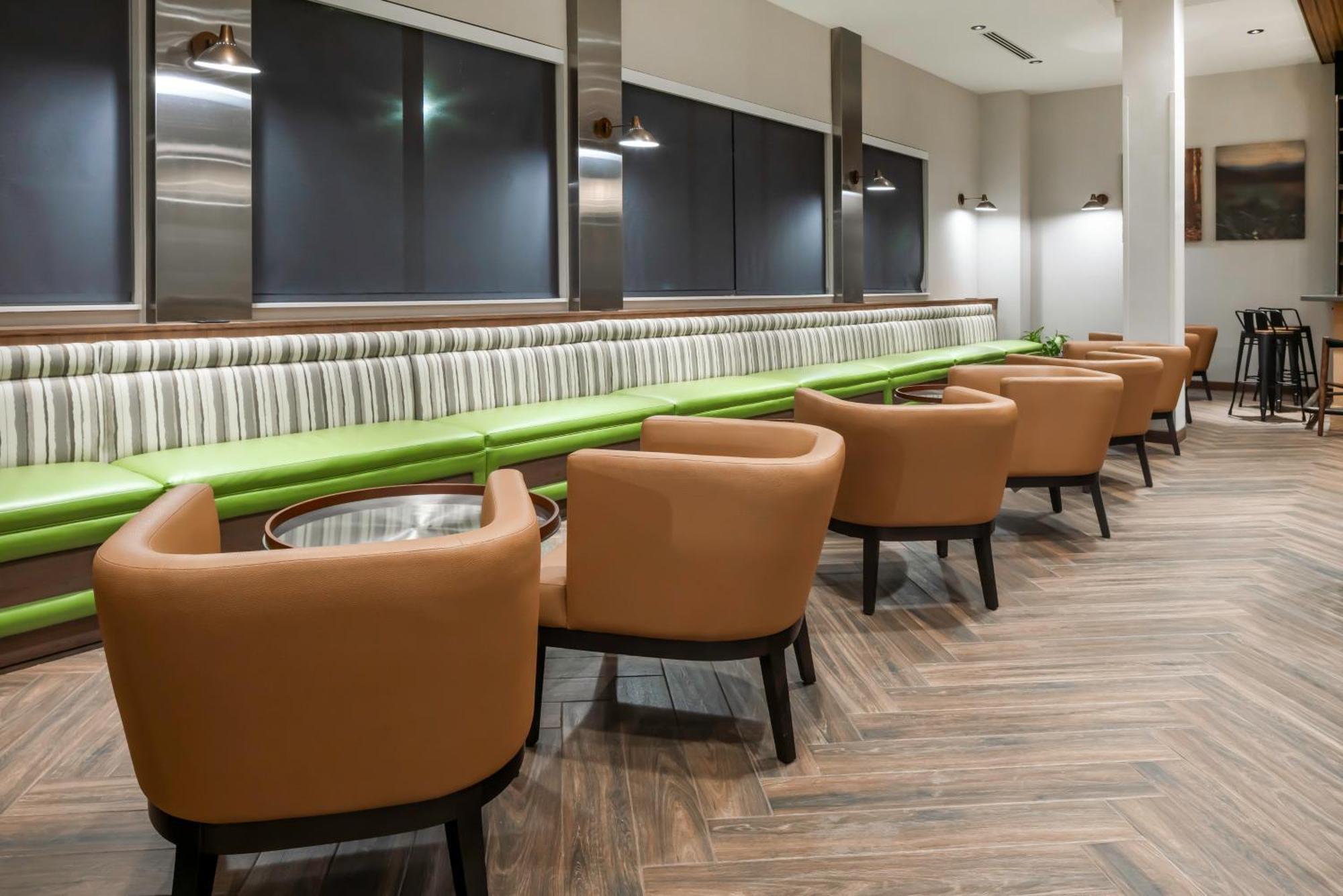 Fairfield By Marriott Inn & Suites Kansas City North, Gladstone Exterior photo